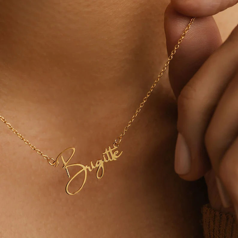 Silver name necklace discount canada