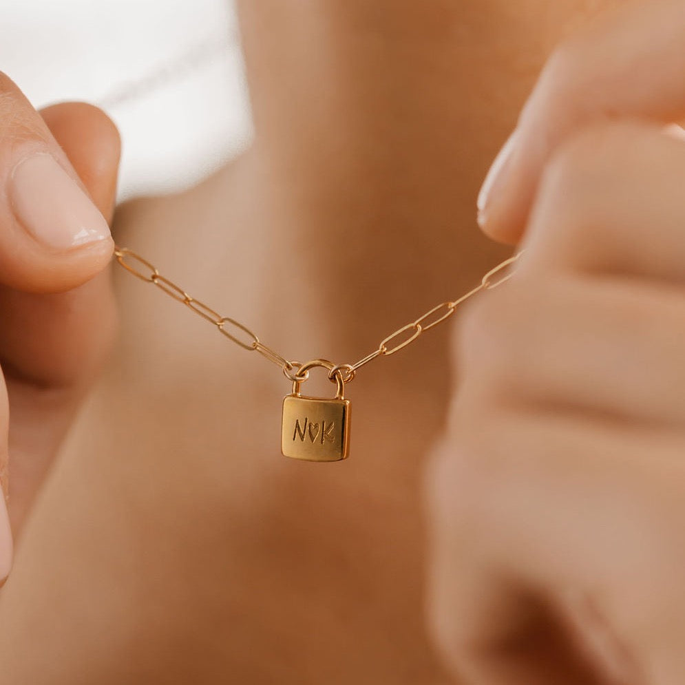 gold engravable lock pendant necklace