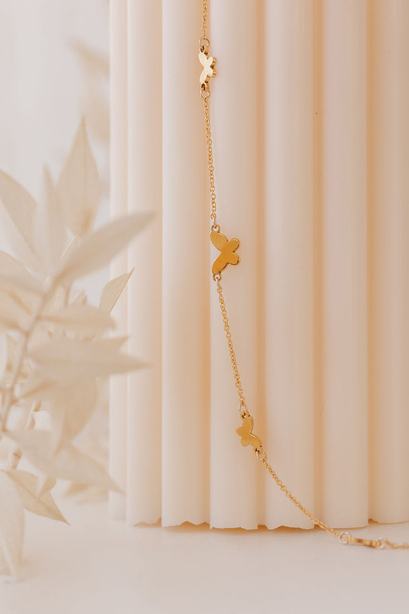 Sideways Butterfly Choker