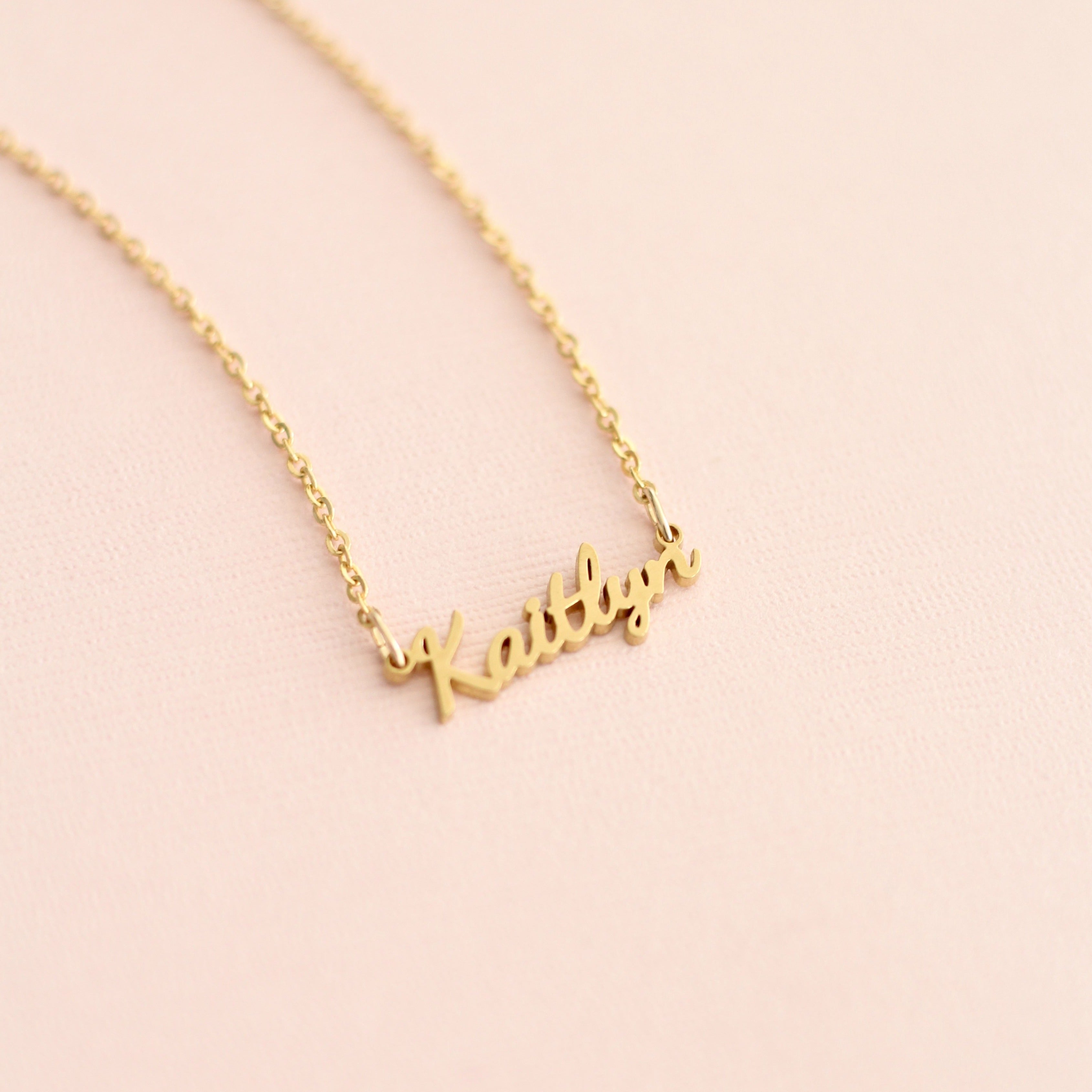 Name necklace cursive font style